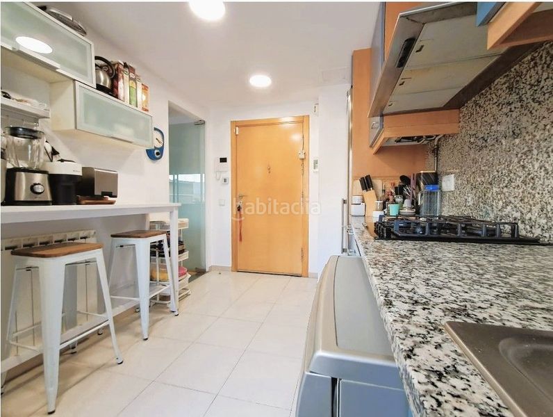 Foto e972b2ec-bc79-4943-a9cd-68dc5abacc11. Pis amb calefacció a Centre Mataró