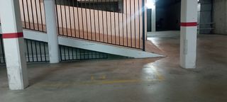 Affitto Posto auto in Centre