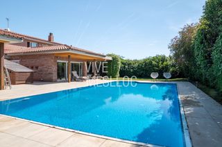 Rent House in Califòrnia-Santa Madrona