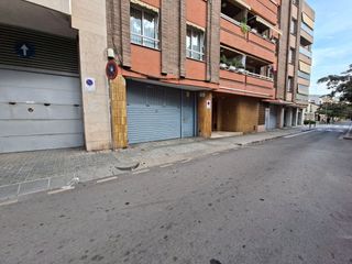 Aparcament cotxe a Gravina 2