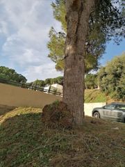 Terreno residencial  Carrer de francesc macià i llussà. Terreno en venta en les ginesteres