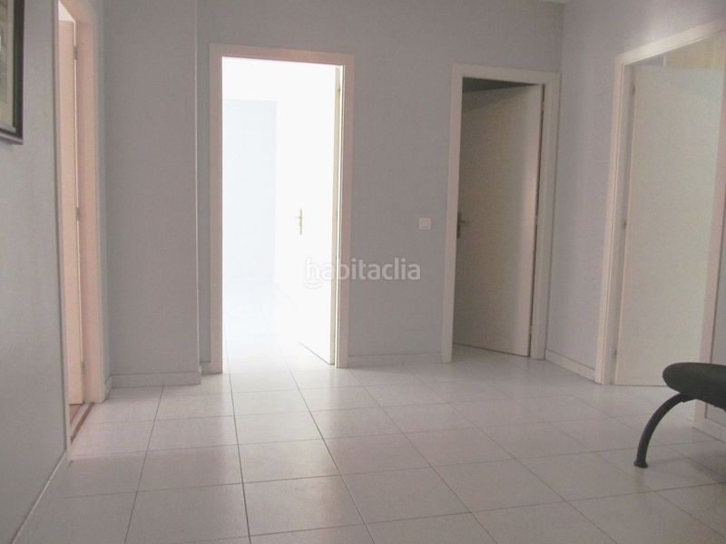 Foto 7d067a35-2081-4a62-aad7-8c7ca2dade2f. Rent office space in Centre Mataró