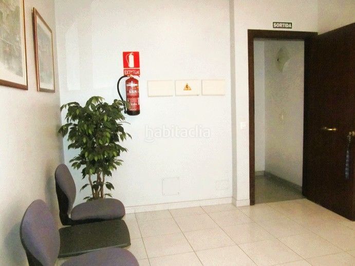 Foto fc34464e-4175-43d5-95c2-c8c3560cd12b. Rent office space in Centre Mataró
