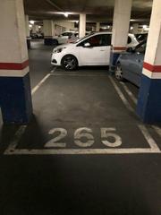 Aparcament cotxe a Sant Josep. Parking junto farga