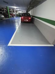 Alquiler Parking coche en Centre. Parking para coche