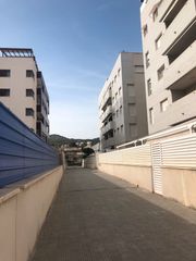 Apartamento  Avinguda de la cossetània. Apartamento con 3 habitaciones con ascensor