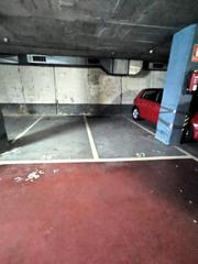 Parking voiture à Centre