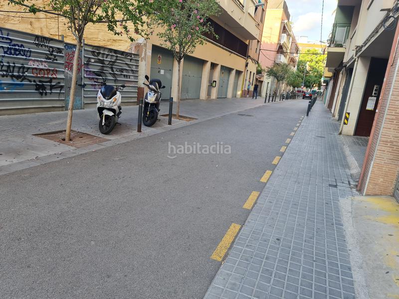 Foto 273e1e5c-a4f0-4569-8033-9b3a03d8fce6. Local commercial dans carrer de graner 32 dans Collblanc Hospitalet de Llobregat (L´)