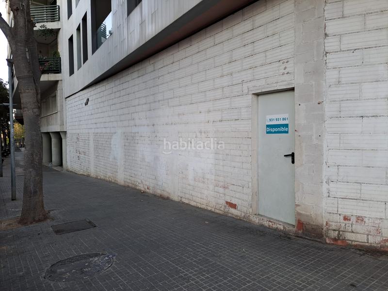 Foto cb1687ce-c644-41d9-b588-d0e94eecb30f. Local comercial local de 760 m2, junto lidl-- oportunidad - negociable en Esplugues de Llobregat