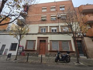 Piso  Carrer de santiago rusiol. Producto en cesion de remate especial para inversores - sin fina