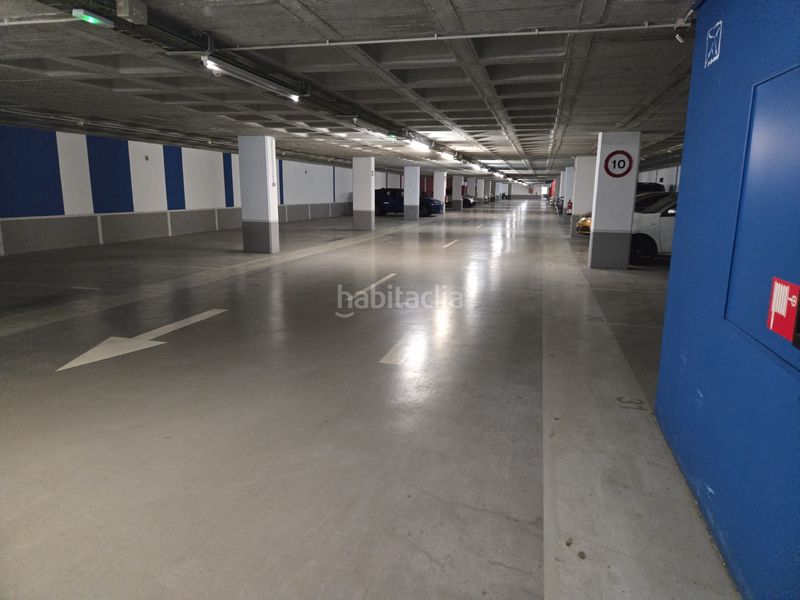 Foto 2b0b8472-47dc-43ab-826d-643d824d86fc. Aparcament cotxe a Centre-Can Nadal Sant Feliu de Llobregat