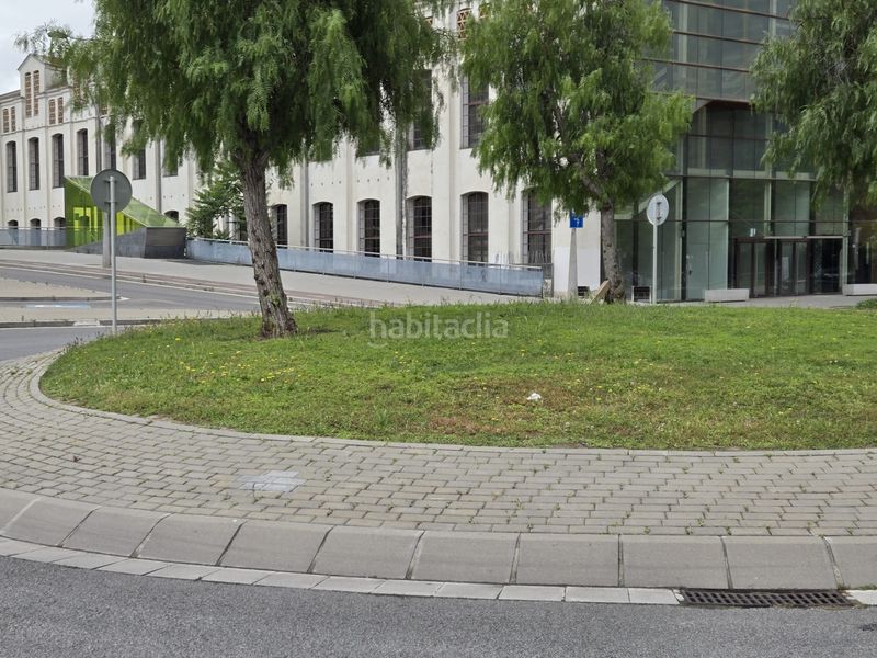 Foto 4df8e0b2-e67a-464b-9a57-c1f50987024b. Aparcament cotxe a Centre-Can Nadal Sant Feliu de Llobregat