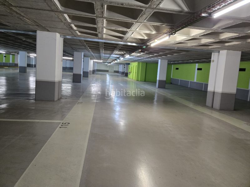 Foto adc324aa-09b7-4337-8d11-c92d20ac5309. Aparcament cotxe a Centre-Can Nadal Sant Feliu de Llobregat