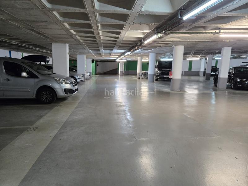 Foto 16d7fa9b-1814-4d14-835e-104eb96d48cf. Parking voiture dans Centre-Can Nadal Sant Feliu de Llobregat