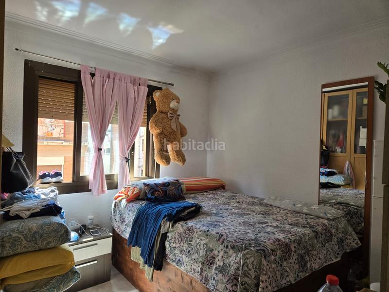 Foto 1637eb1f-3b4f-4f60-a14a-5bd484e263c6. Pis a carrer de l'alegria 34 a Les Planes Hospitalet de Llobregat (L´)