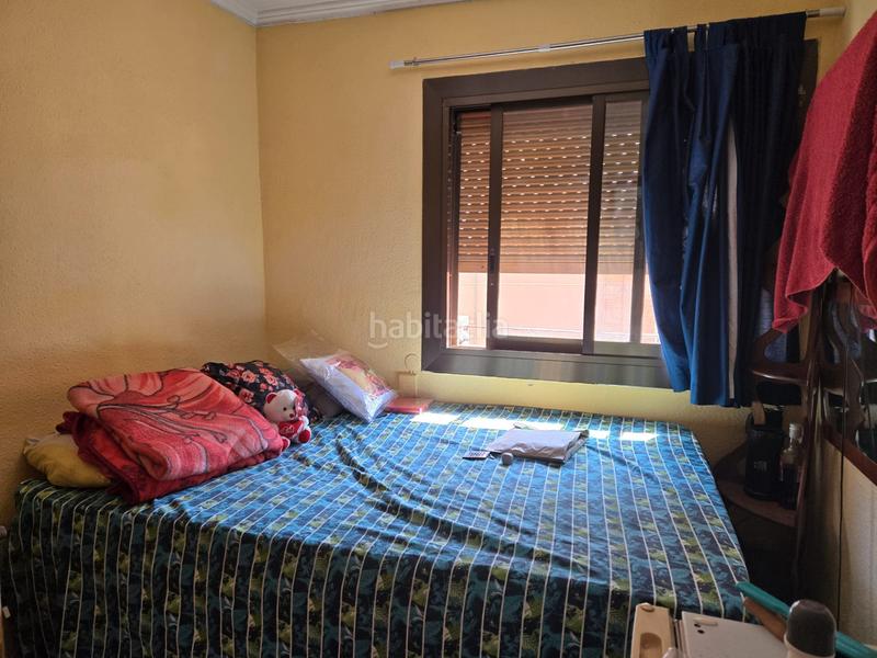 Foto 1bd386e5-edb9-4bcc-a744-1eff7f0bdd6b. Pis a carrer de l'alegria 34 a Les Planes Hospitalet de Llobregat (L´)