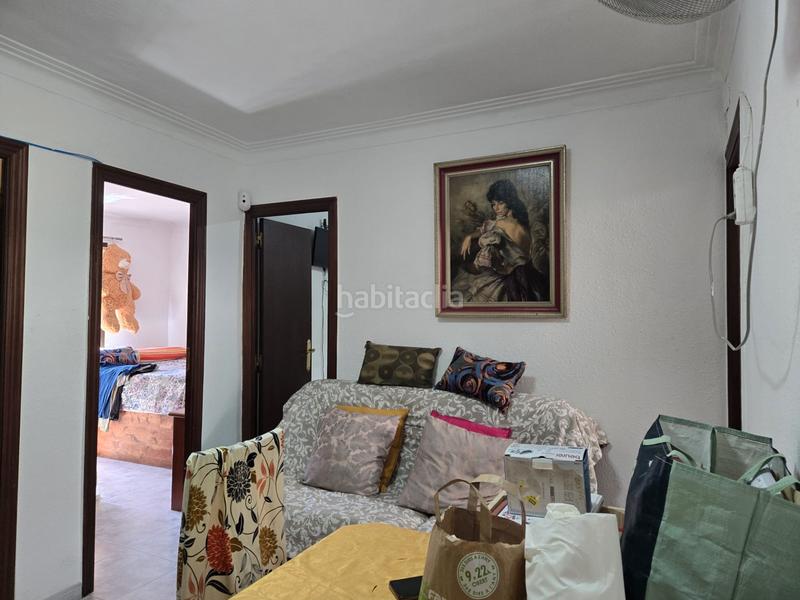 Foto 237b456c-13ca-414f-bcbc-3475a8947d26. Pis a carrer de l'alegria 34 a Les Planes Hospitalet de Llobregat (L´)