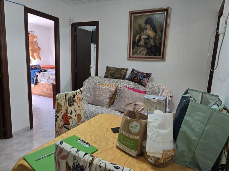 Foto 87a1cb65-493c-46b3-acb5-020d202d2368. Pis a carrer de l'alegria 34 a Les Planes Hospitalet de Llobregat (L´)