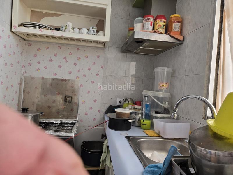 Foto ac5eae72-6efc-4641-9ef5-c02b27e2bbed. Pis a carrer de l'alegria 34 a Les Planes Hospitalet de Llobregat (L´)