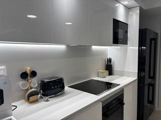 Piso en Centre. Piso excelente con piscina - terraza- trastero - parking opciona