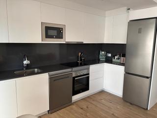 Etagenwohnung  Carrer marina. Obra con 2 años  practicamente a estrenar ,  playa, zona comunit