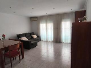 Pis a Centre. Junto mercado del centro