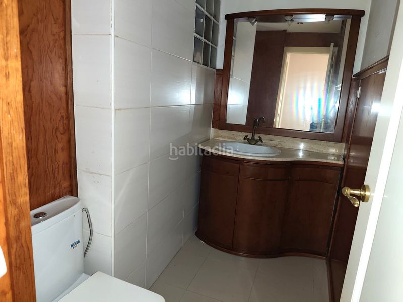 Foto f3708bd1-1a23-45d1-8a33-f294dbf3f84f. Xalet amb xemeneia calefacció aparcament piscina a Canyelles