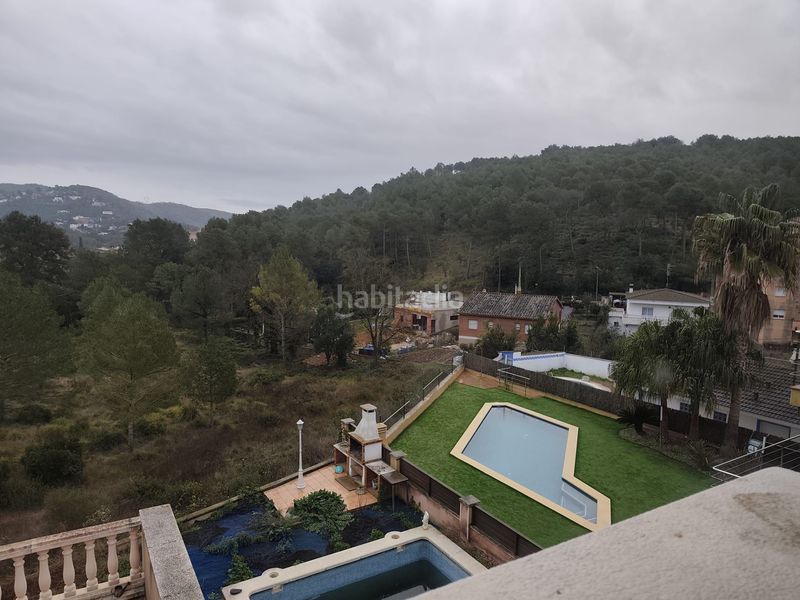 Foto f65d2846-b93e-4336-9f79-ba48518adb17. Xalet amb xemeneia calefacció aparcament piscina a Canyelles