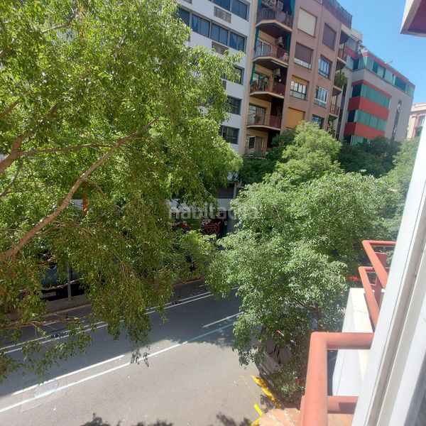 Foto a4d006b2-cb8d-4828-8489-7c1b02621aa1. Pis amb calefacció a La Nova Esquerra de l´Eixample Barcelona