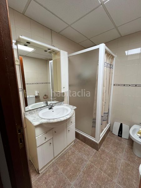 Foto dd5d4886-2a26-432b-8b41-4ab059b40692. Casa amb xemeneia calefacció a Folgoso do Courel