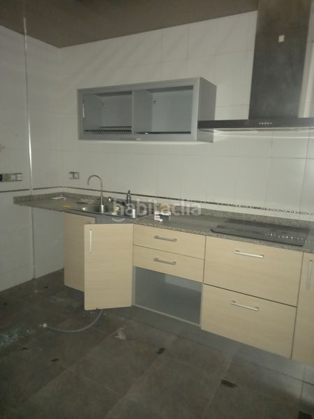 Foto fc5c6a3a-60d5-4d36-b0f5-561e30f3dd77. Casa amb calefacció aparcament a Montmeló