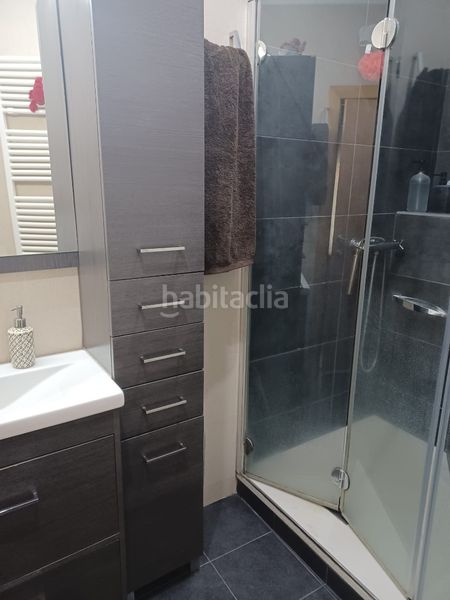 Foto 5cd7edb6-46b2-4524-b817-b07e9e2c5d0e. Àtic amb calefacció a Centre Hospitalet de Llobregat (L´)