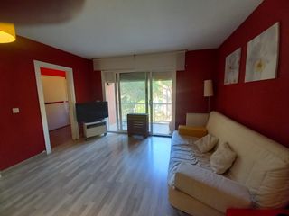 Apartament a Pals. Oportunidad apartamento en platja de pals!!! terraza y piscina