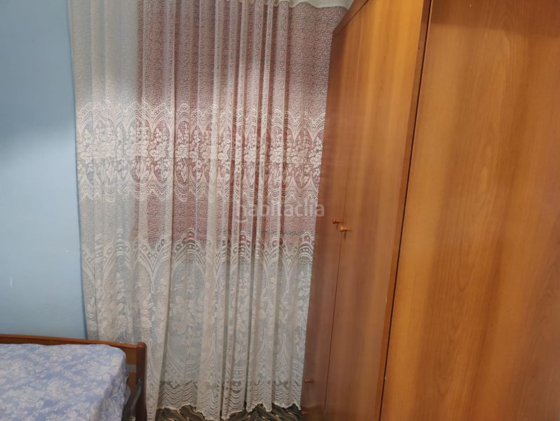 Foto c1f3e484-ade0-48e6-aa62-9a2a562add65. Etagenwohnung mit kamin heizung in Talayuelas
