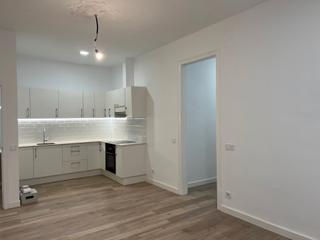 Flat  Passeig maragall. Piso todo reformado