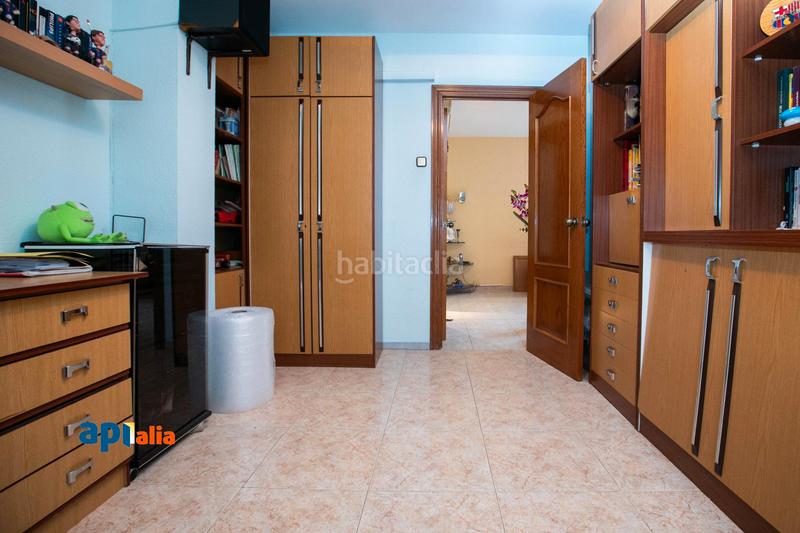 Foto 6343454c-1add-46f4-8911-9d1cf25707d3. Appartement avec chauffage parking dans El Gall Esplugues de Llobregat