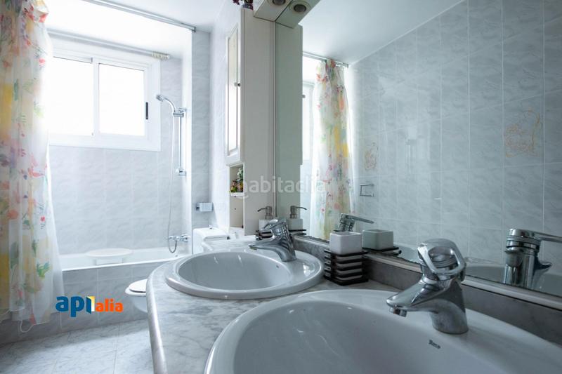 Foto ee4e9db4-5c93-4063-95bf-3d6ad342c95c. Appartement avec chauffage parking dans El Gall Esplugues de Llobregat