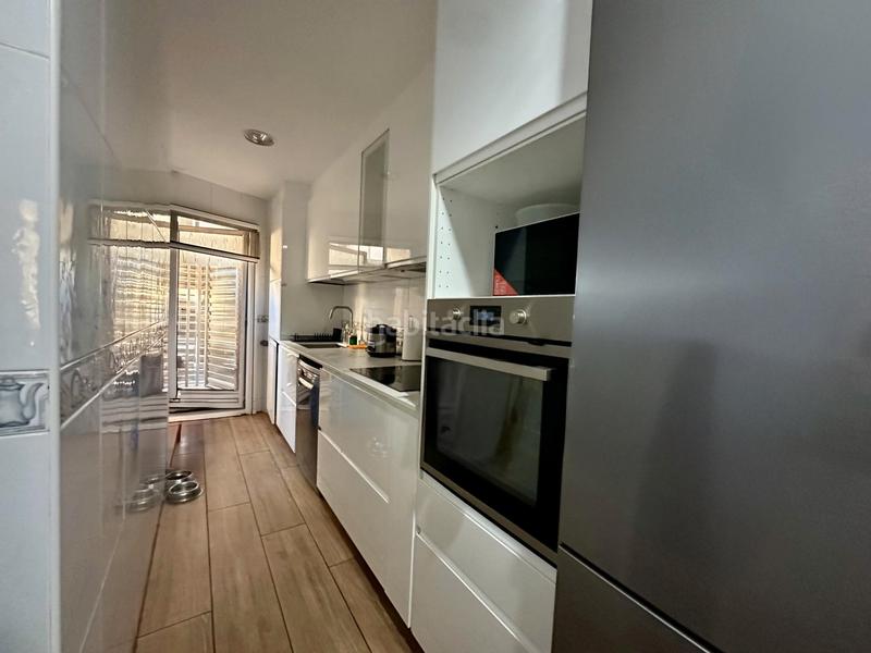 Foto 2781fc85-d956-40ef-83ac-7f42d5a66eb1. Appartement avec chauffage dans El Camp de l´Arpa del Clot Barcelona