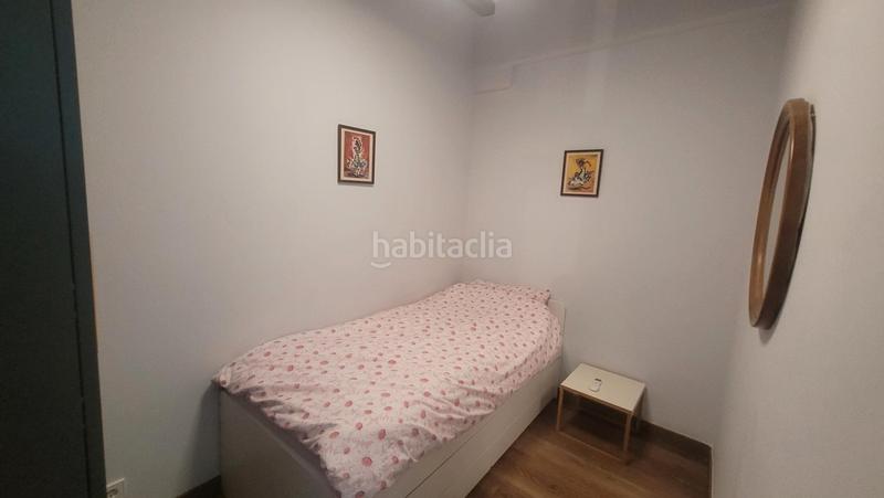 Foto bab6641c-a0ce-4d42-9572-e49e518908a9. Etagenwohnung in Raval Barcelona