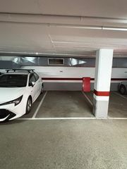 Car parking  Travessera de les corts