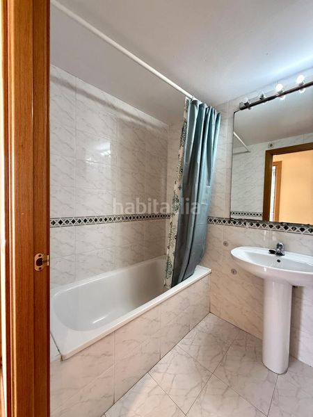 Foto b6e4e7ce-4dcc-4479-b762-07e7d1c32d7d. Pis amb calefacció piscina a La Marina del Port Barcelona