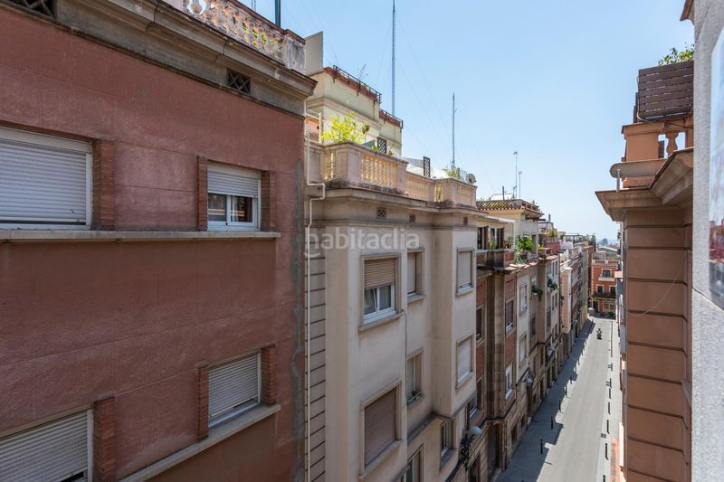 Foto a7dac4a7-6b14-4288-a644-ecfdf06e9380. Pis amb calefacció a Vila de Gràcia Barcelona