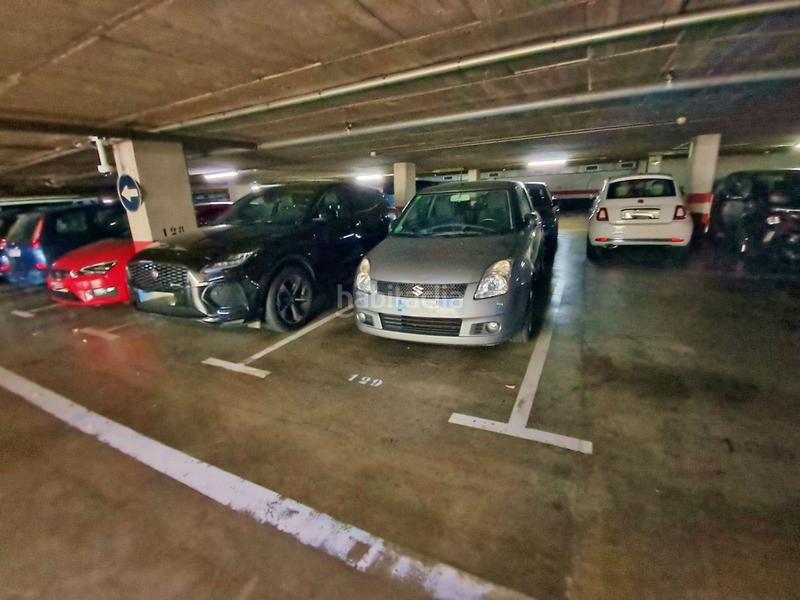 Foto e80492af-5cd4-4543-8939-aa6767aabb42. Aparcament cotxe a Riu Nord Santa Coloma de Gramenet