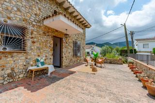 Casa  Can raimi. Casa con alma en can raim, argentona  luz, espacio y un sinfn