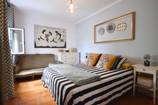 Etagenwohnung  Alella. Piso en calella