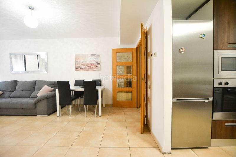 Foto 0a999531-7f80-42e3-a3c4-81359caeb1fa. Flat with heating pool in Llatí Santa Coloma de Gramenet