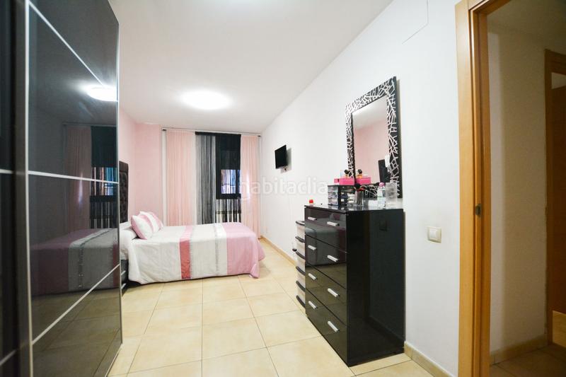 Foto 2c136bf4-cfc3-4a1c-94f0-ace15c3a1858. Flat with heating pool in Llatí Santa Coloma de Gramenet