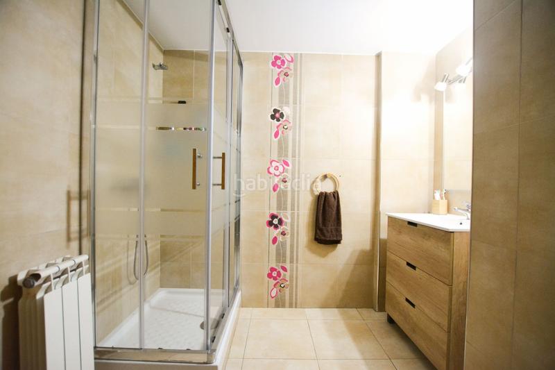 Foto d2d0dc7b-2c51-4f4d-953d-4b1b49cefb96. Flat with heating pool in Llatí Santa Coloma de Gramenet