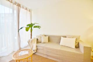 Appartement  Santa coloma. Piso reformado con balcón y ascensor