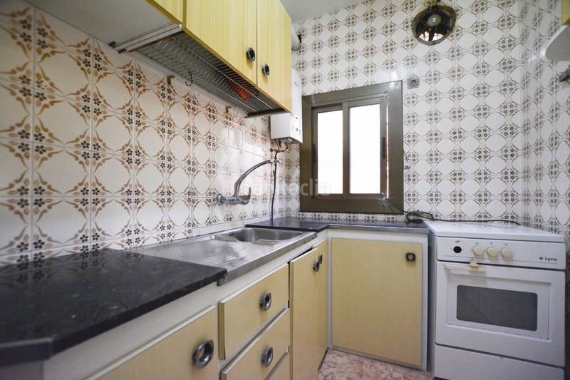 Foto 16e02895-7e0c-4dbd-a426-6e8e77551d80. Haus mit parking in Singuerlín Santa Coloma de Gramenet